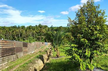 Ulu Tiram 9 Acres Land