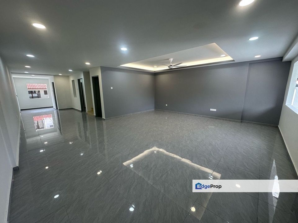 Taman Daya Double Storey Terrace, Johor, Johor Bahru