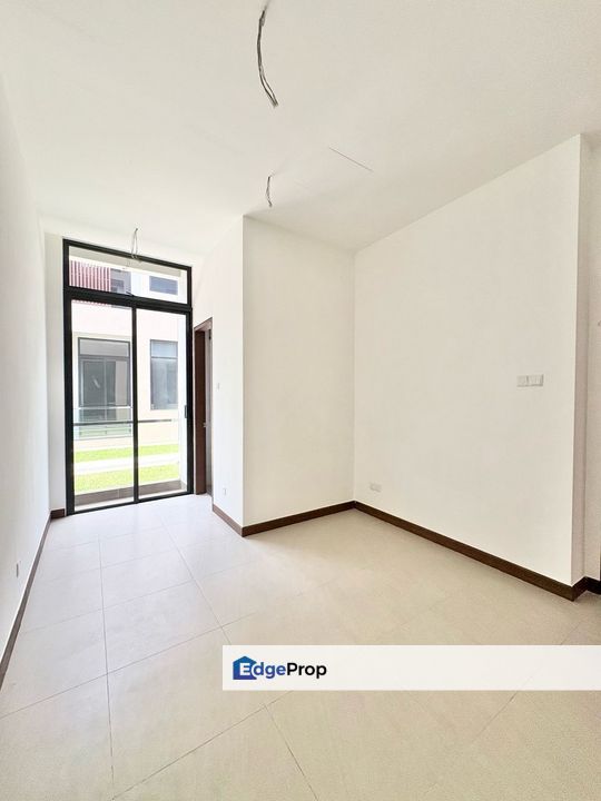 Aurora Sentral Double Storey Superlink Villa, Johor, 