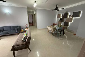 The Straits View, Bandar Baru Permas Jaya