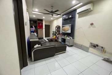 Seri Austin Luxury Apartment