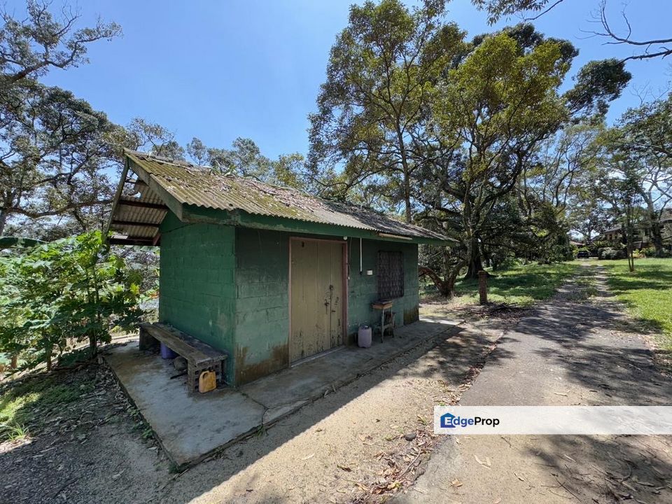 Batu Pahat Road Side 12 Acres Land, Johor, Batu Pahat