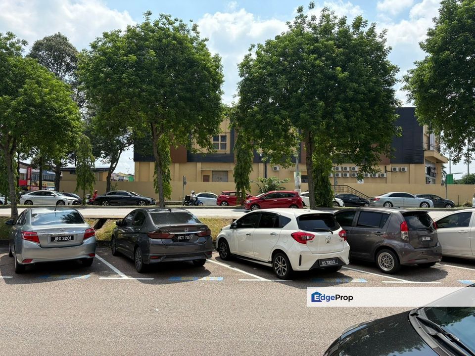 Tun Aminah Double Storey Shoplot, Johor, Johor Bahru