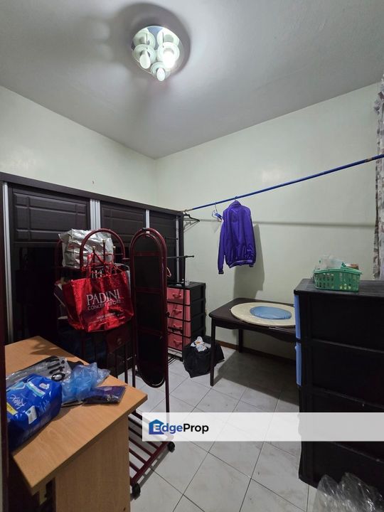 Taman Daya Jalan Rumbia Double Storey Terrace, Johor, Johor Bahru