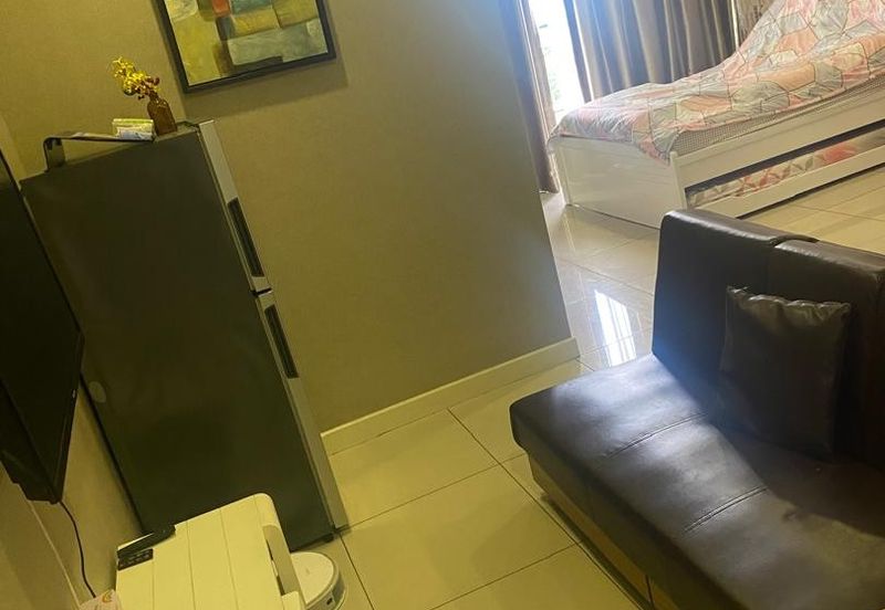 Dedaun Hijau (Greenfield Regency)