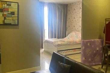 Dedaun Hijau (Greenfield Regency)