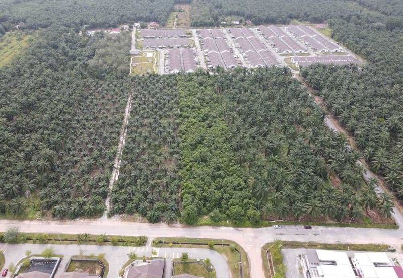 Batu Pahat 4.8 Acres Land