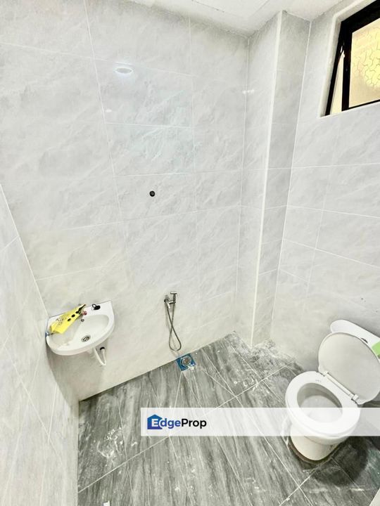 Puteri Wangsa Double Storey Terrace Fully Renovated , Johor, Ulu Tiram