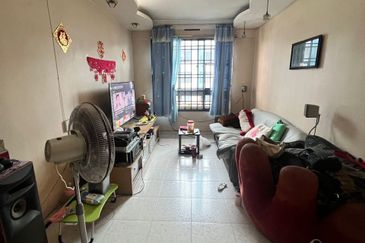 Sri Lanang Flat (Rumah Pangsa Sri Lanang)