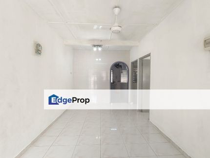 Taman Universiti Single Storey Terrace, Johor, Skudai