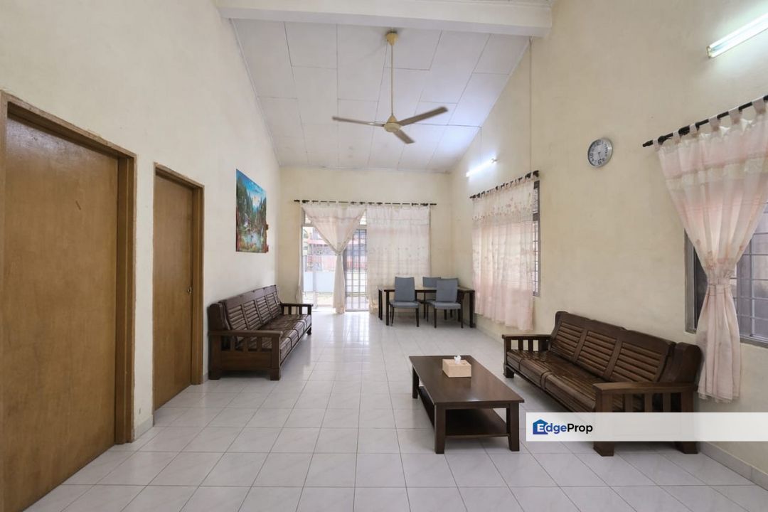 Taman Megah Ria Single Storey Semi-D, Johor, Masai