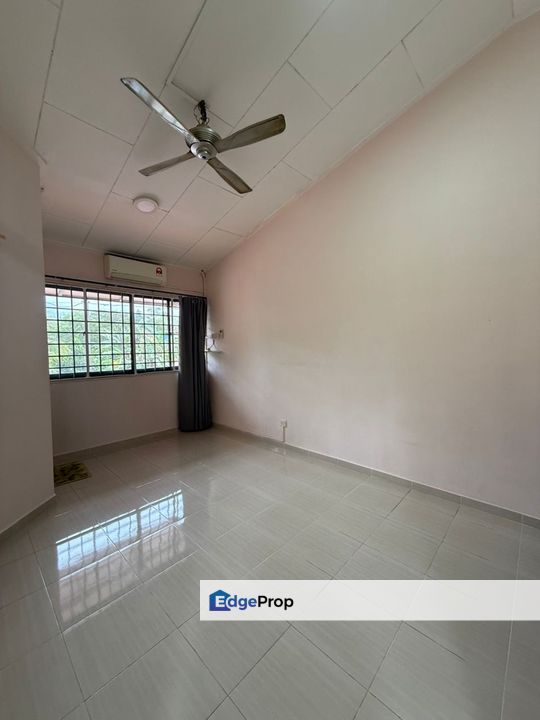 Desa Cemerlang Double Storey Terrace, Johor, Ulu Tiram