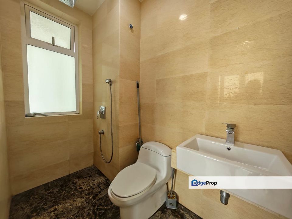 TriTower Residence Near Ciq, Johor, Johor Bahru