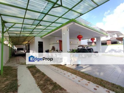 Purple Field Double Storey Link Bungalow, Johor, Johor Bahru