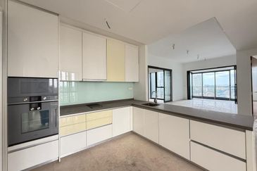 The Astaka @ 1 Bukit Senyum