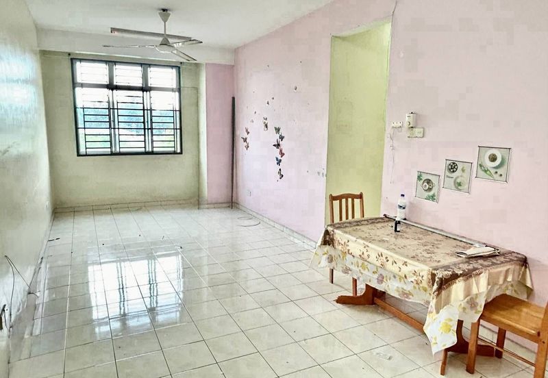 Indah Court Apartment