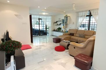 Taman Nong Chik Heights