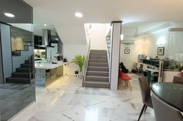 Taman Nong Chik Heights