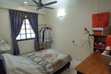 Taman Nong Chik Heights