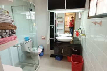 Taman Nong Chik Heights