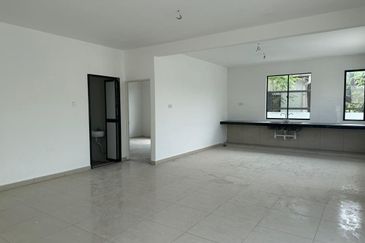 Taman Nong Chik Heights