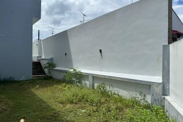 Taman Nong Chik Heights