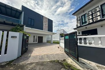 Taman Nong Chik Heights