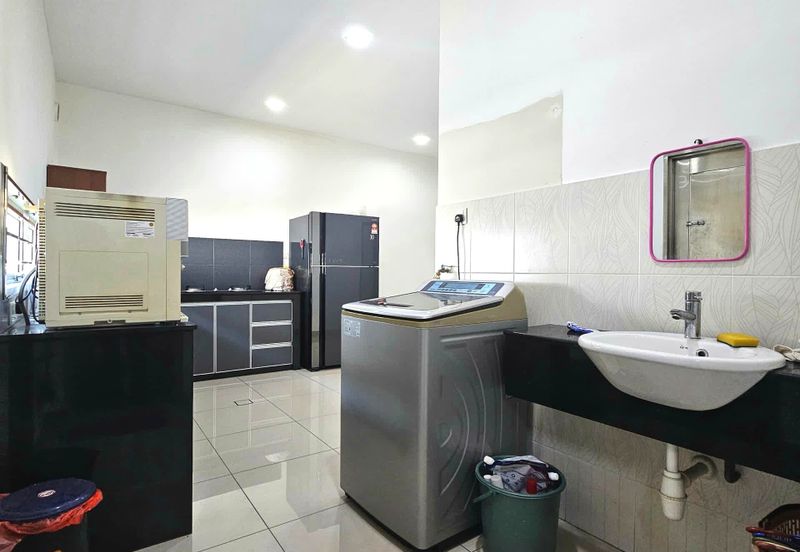 Taman Nusa Bestari 2