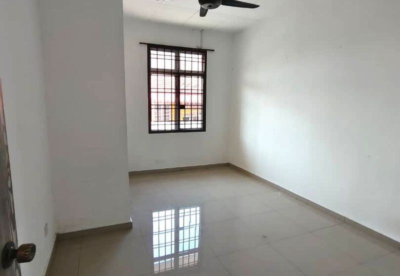 Taman Nusa Bestari 2