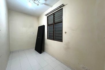 Villa Krystal, Bandar Selesa Jaya