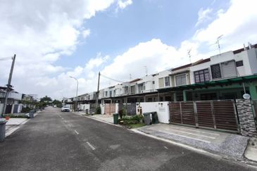 Iconia Garden Residence @ Taman Impian Emas