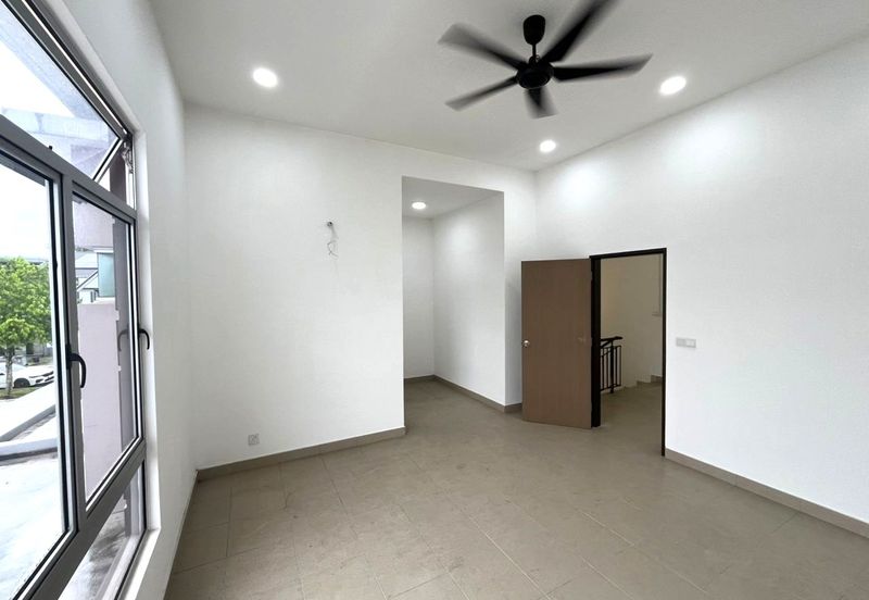 Iconia Garden Residence @ Taman Impian Emas