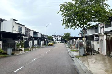 Iconia Garden Residence @ Taman Impian Emas