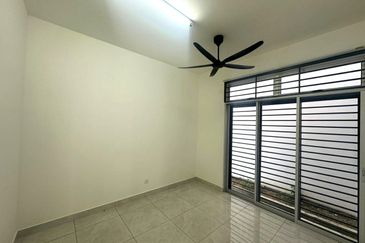 Iconia Garden Residence @ Taman Impian Emas