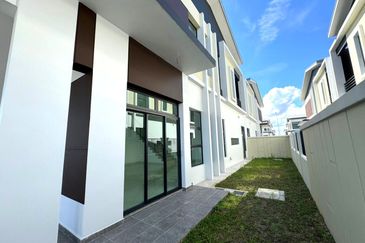 Iconia Garden Residence @ Taman Impian Emas