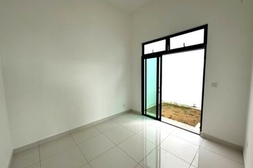 Iconia Garden Residence @ Taman Impian Emas