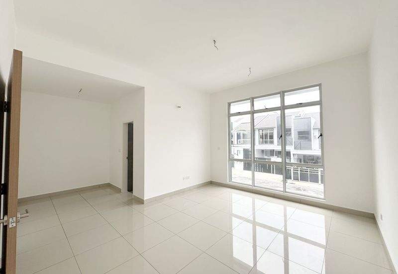 Iconia Garden Residence @ Taman Impian Emas