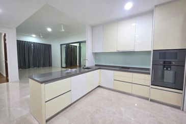 The Astaka @ 1 Bukit Senyum