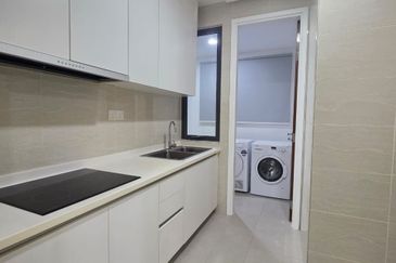 The Astaka @ 1 Bukit Senyum