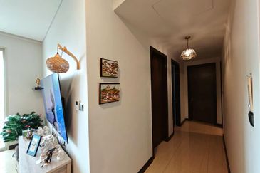 Puteri Cove Residences