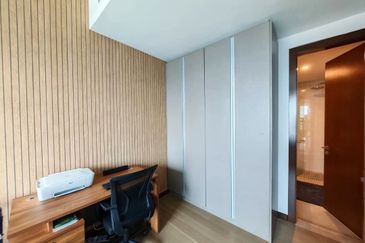 Puteri Cove Residences