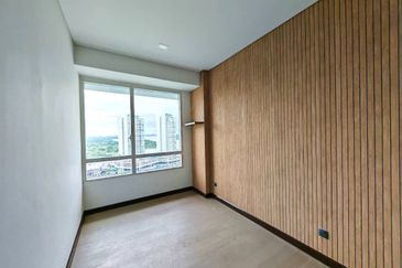 Puteri Cove Residences