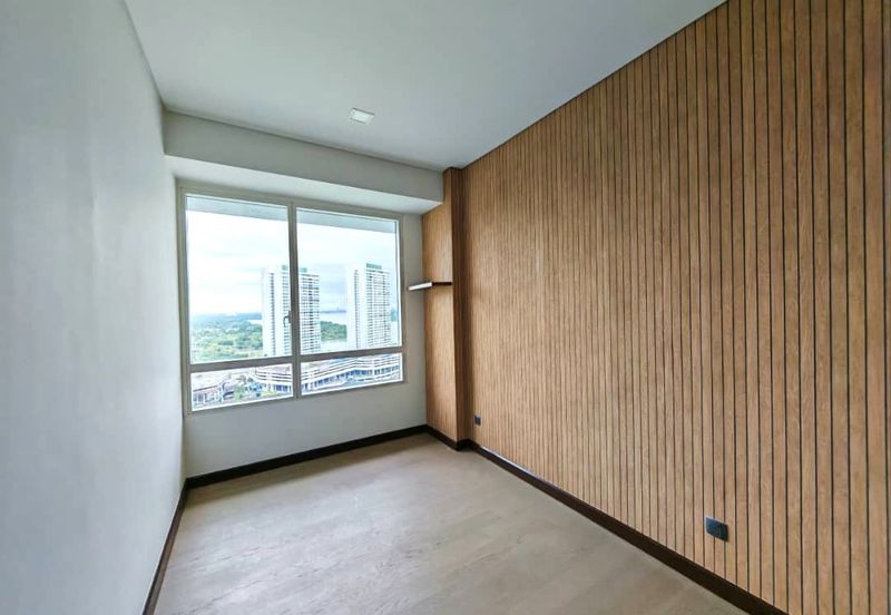 Puteri Cove Residences