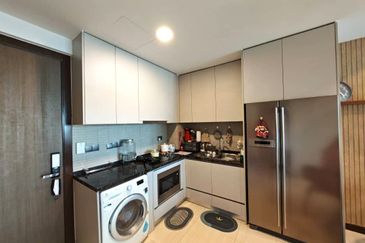 Puteri Cove Residences