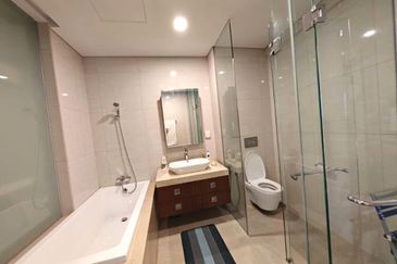 Puteri Cove Residences