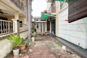 Jalan Pulai Indah, Taman Pulai Indah