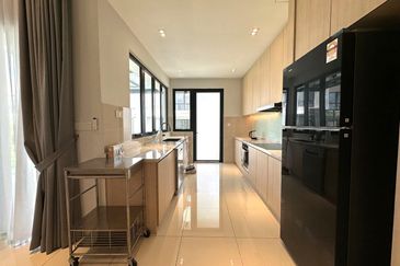 Sunway Citrine Lakehomes