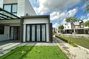 Sunway Citrine Lakehomes