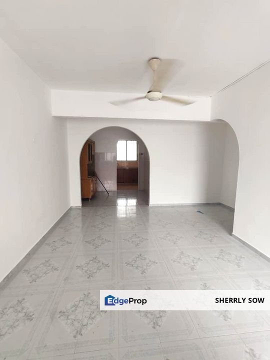 Jalan Makmur Damai Jaya Taman Ungku Tun Aminah Skudai, Johor, Skudai