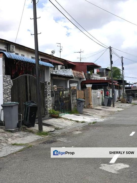 Jalan Makmur Damai Jaya Taman Ungku Tun Aminah Skudai, Johor, Skudai